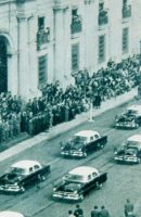 Desfile radiopatrullas 1957